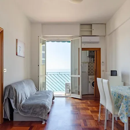 Altido Seafront Apt For 3 With Parking Near Beach In Sestri Levante Sestri Levante