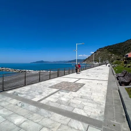 Altido Seafront Apt For 3 With Parking Near Beach In Sestri Levante * Sestri Levante