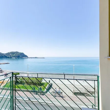 Altido Seafront Apt For 3 With Parking Near Beach In Sestri Levante Apartment Sestri Levante