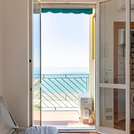 Altido Seafront Apt For 3 With Parking Near Beach In Sestri Levante * Sestri Levante